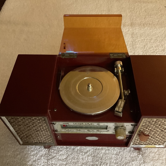 A VINTAGE Jewelry Musical Box of the 60's IN PRESTIGE CONDITION, Made in Japan. - Picture 3 of 8